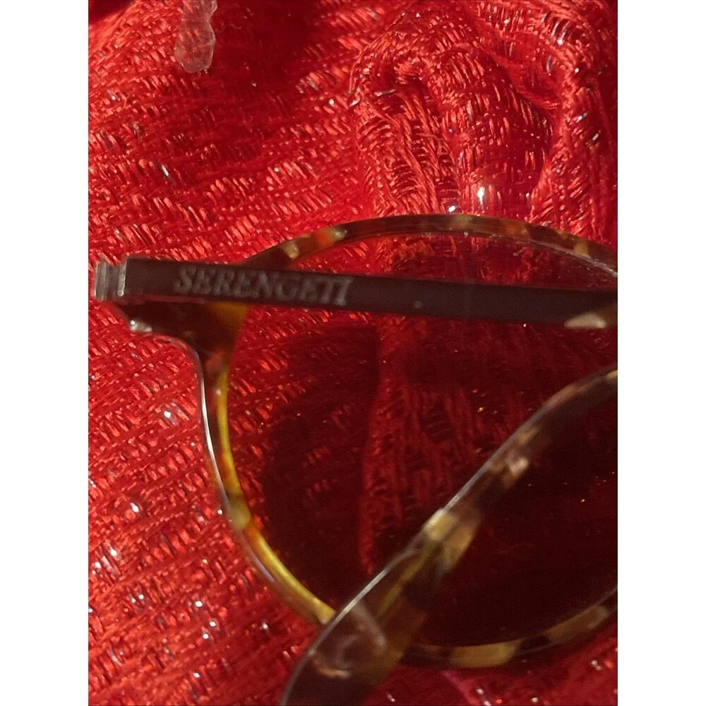 vintage serengeti sunglasses Tortoise Shell Brown Amber Lens Etched S